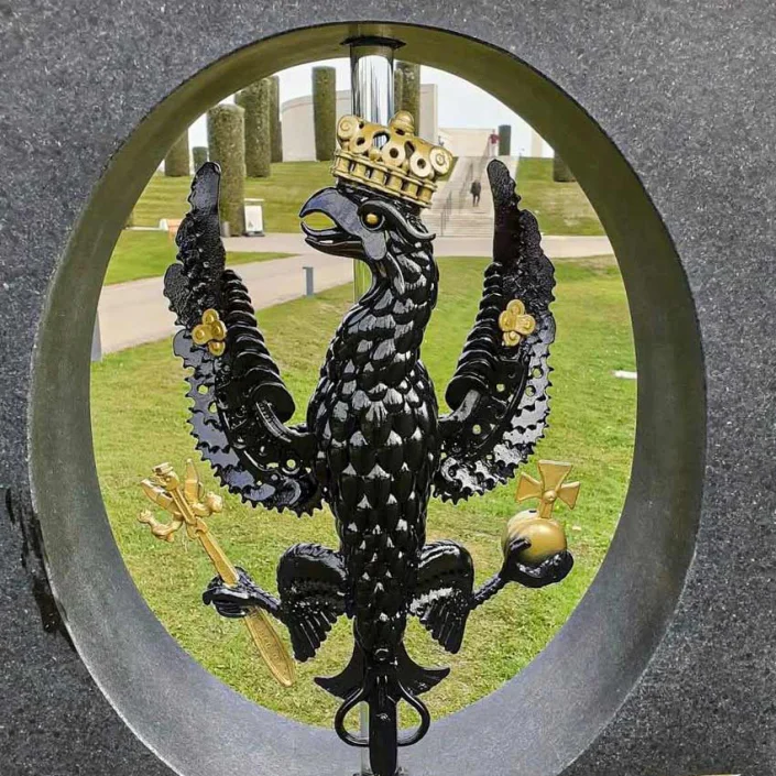 Hawks Memorial metal sculpture created by Alan Williams
